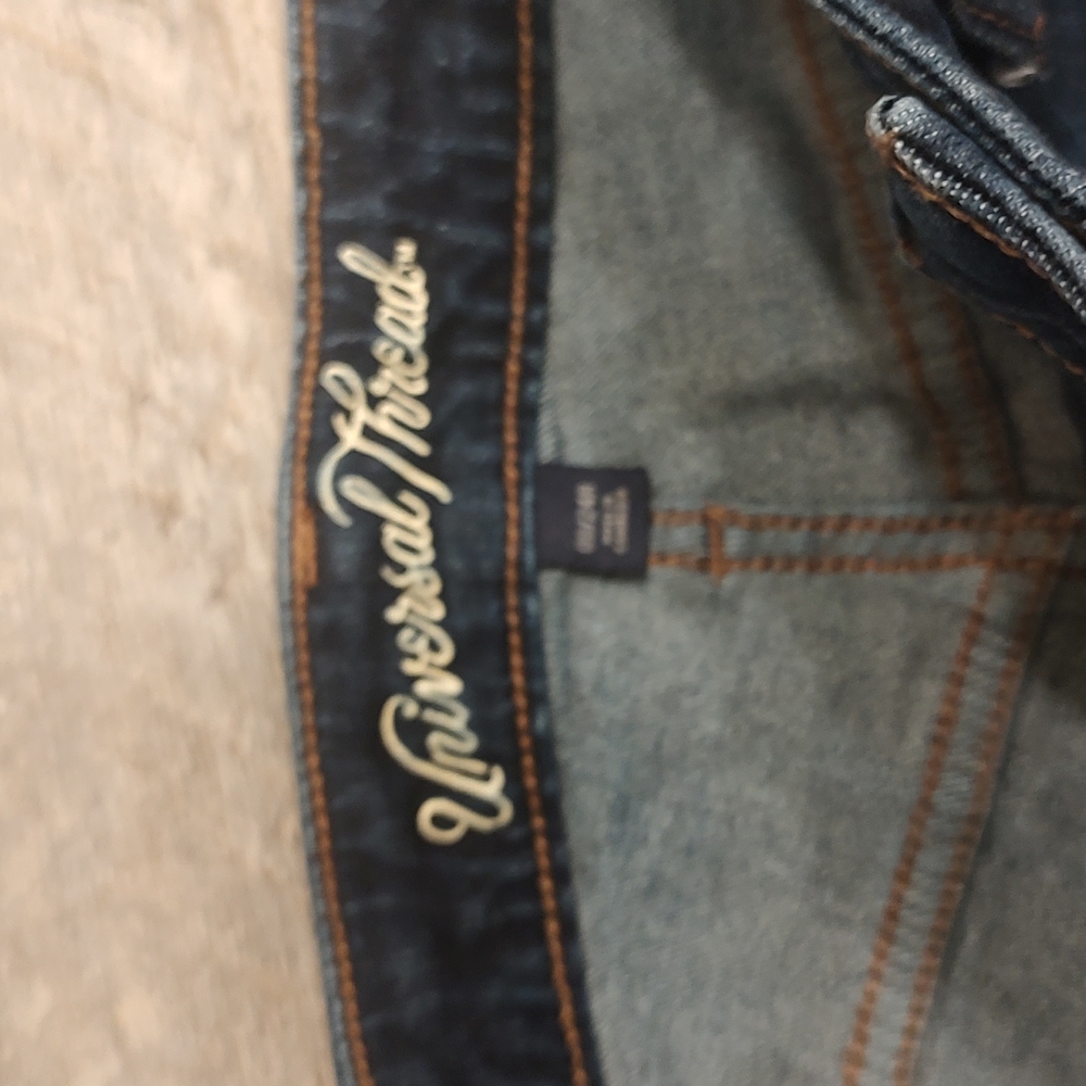 Universal Thread High Rise Shorties - Picture 4 of 8